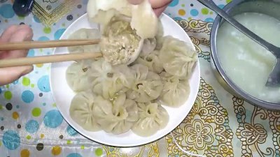 ​灌汤包怎么做包子里才有汤（灌汤包怎么做包子里才有汤汁）