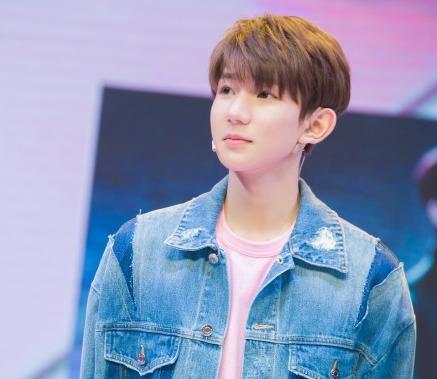 TFBOYS热度排名：王源位居榜首，易烊千玺王俊凯持续上升