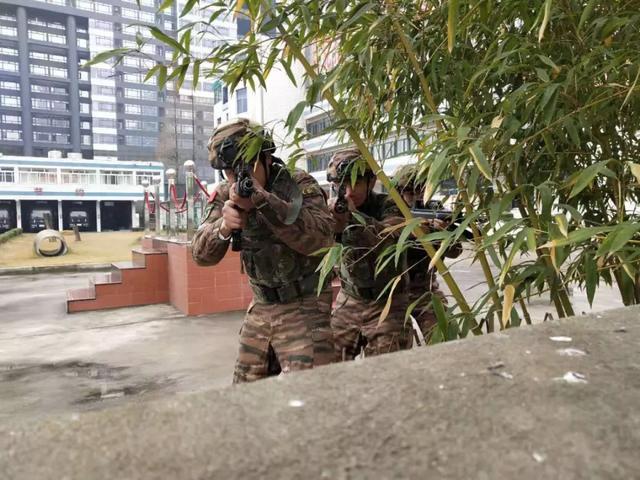 最帅中国军人朋友圈