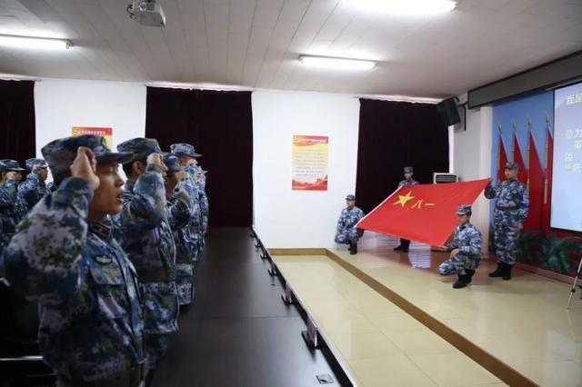 最帅中国军人朋友圈