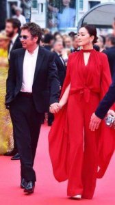 ​巩俐丈夫米歇尔·尧天：71岁老公曾结过几次婚，前妻是谁？个人资料大揭秘