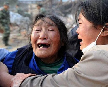 ​12年过去了，当年汶川地震中被救的＂敬礼男孩＂后来过得怎样？