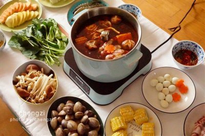 ​火锅蘸料怎么调才好吃？这6种别错过，蘸啥都好吃，吃火锅不愁了