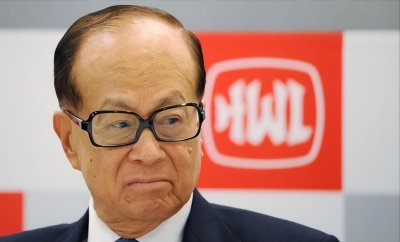 ​到底是谁在保护李嘉诚？囤地22年非法牟取60倍暴利，为啥不收回？