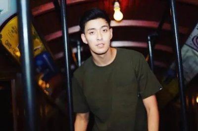 ​李铢衔的手怎么了 李铢衔左手完全断了吗