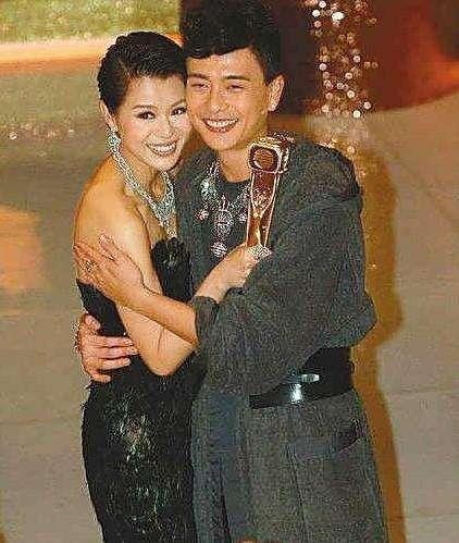 胡杏儿前男友