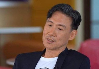 ​“唱功平平”的张学友，爱国爱港是装的？