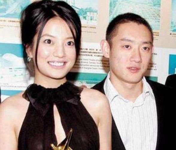 赵薇黄有龙深圳书记照片（赵薇和黄有龙上次同框还是5年前）