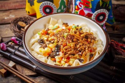 ​陕西最出名的6道小吃，特色陕西味，香辣酥脆，你都吃过几道呢？