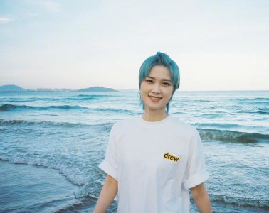 ​李宇春的身体状况最近怎么了（李宇春患强直性脊柱炎：生病后，才懂人生无常…