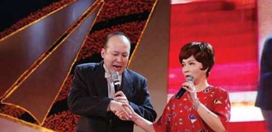 蔡明整容上瘾(整容上瘾的女明星) 蔡明 女明星 第5张