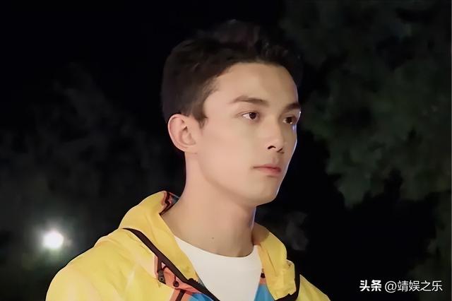 吴磊和赵露思私下什么关系（时隔1年再看骑马）(4)