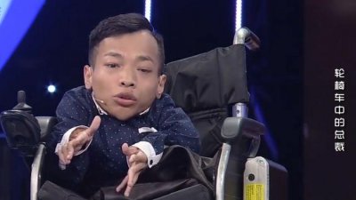 ​“轮椅总裁”李创利：身高不到一米娶一米七秘书，今儿子比他还高