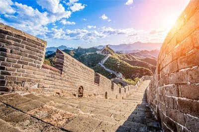​中国十大著名景点：探索中华文明的瑰宝