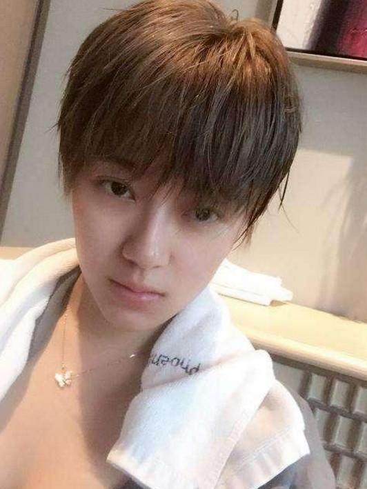 赵本山范伟力捧的清纯女孩孟真, 如今长成这样真是认不出来