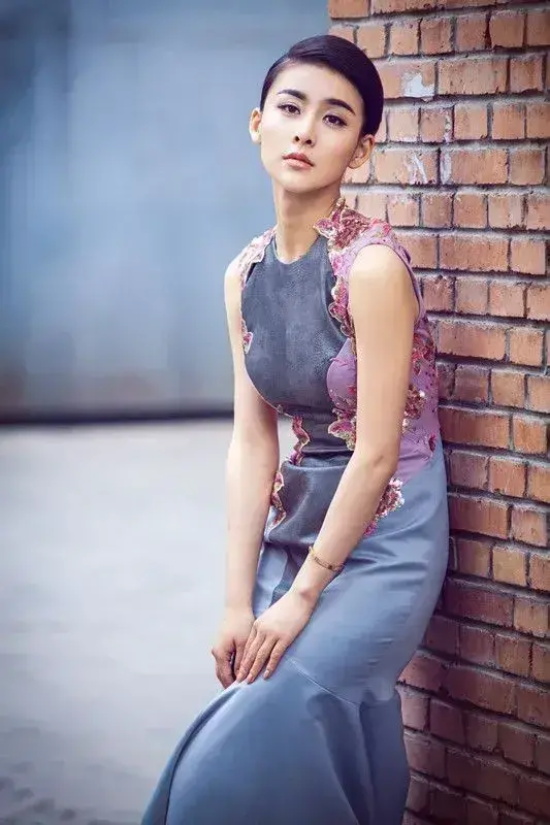 贾青的妩媚迷人高清写真合集