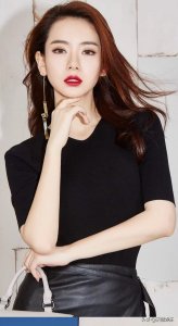 ​朋友们对明星演员、歌手戚薇了解多少？欢迎关注、留言交流