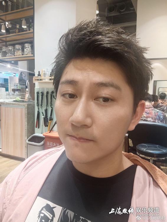 上海的几个著名主持人（上海人的又一个青春结束了）(4)