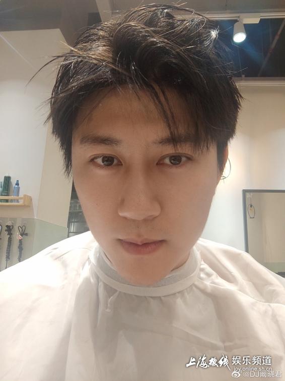 上海的几个著名主持人（上海人的又一个青春结束了）(5)