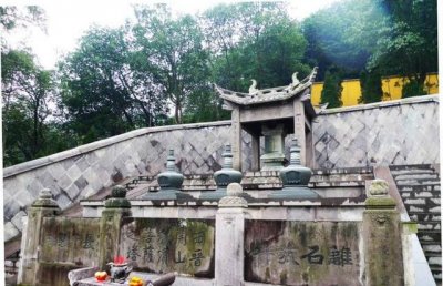 ​南京阿育王塔考古怎么发现的（阿育王发愿建8万4千塔）