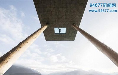 ​盘点世界最可怕游泳池，空中悬挂游泳池(25米)