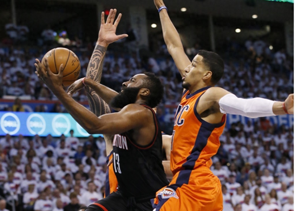 篮球——NBA季后赛:火箭胜雷霆