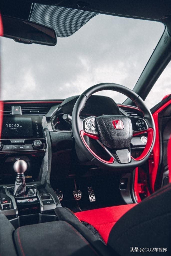 红头思域TYPE R FK8 落地价70万+