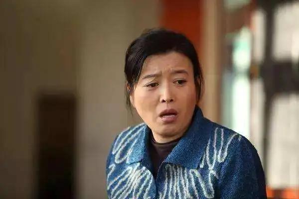三段感情将她伤彻底，爱女儿却不知怎么陪女儿，丁嘉丽的无可奈何