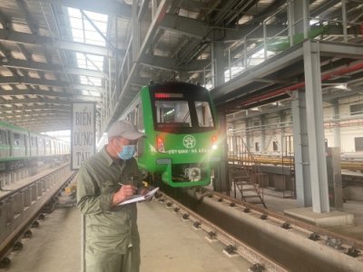 ​北京地铁首次走出国门！西直门站员工教越南河内地铁如何导流