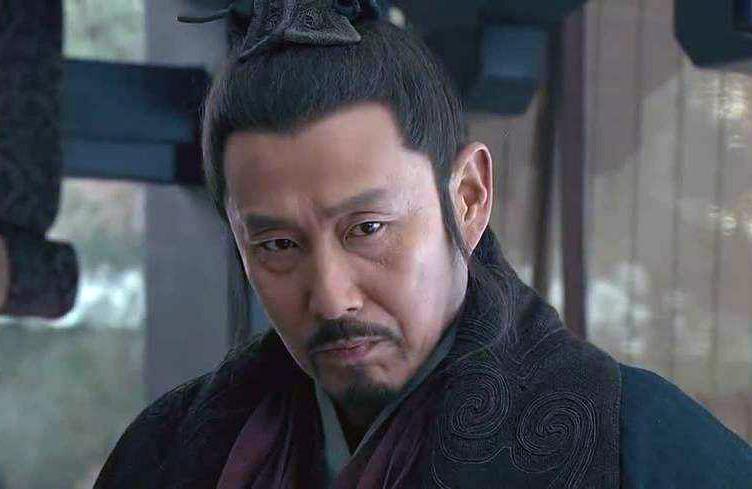 西汉和东汉的首都在哪里(西汉和东汉哪个更强大)