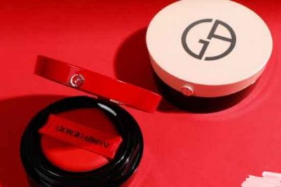 ​阿玛尼气垫粉红色哪个更遮瑕 阿玛尼气垫多少g