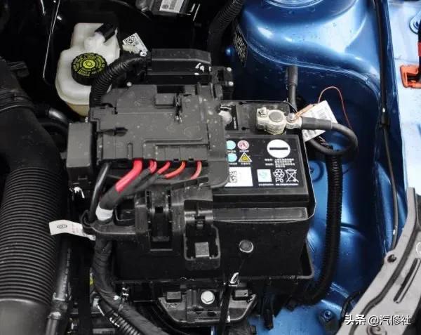 电池安装正负极图片(汽车负极断电和正极断电的区别)