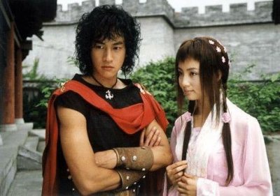 ​时隔17年，何润东再次出演“步惊云”，可网友的关注点都放在头发