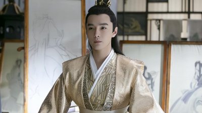 ​张昊唯：既是《庆余年》当中的三皇子，也是《且试天下》的玉无缘