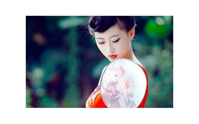 学会这个高情商聊天术,女生会和你聊到停不下来