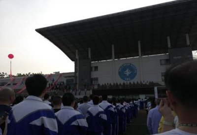 ​在学校宿舍突然停电怎么办