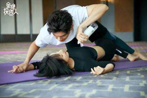 张俪杨旭文热吻被拍恋情曝光?张俪比杨旭文大几岁两人怎么认识的