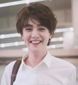 ​新版流星花园花泽类,蝶恋花:笑为谁穿纱,哭为谁削发生为谁开花