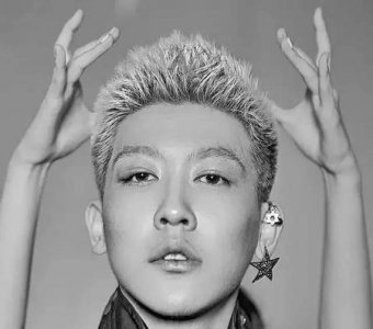 ​姜思达为什么退出奇葩说(马薇薇和姜思达为什么撕起来的)