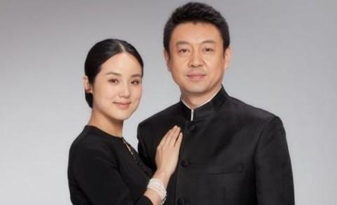 家境贫穷父亲瘫痪,三次考研终成功,如今成央视最帅气男主持