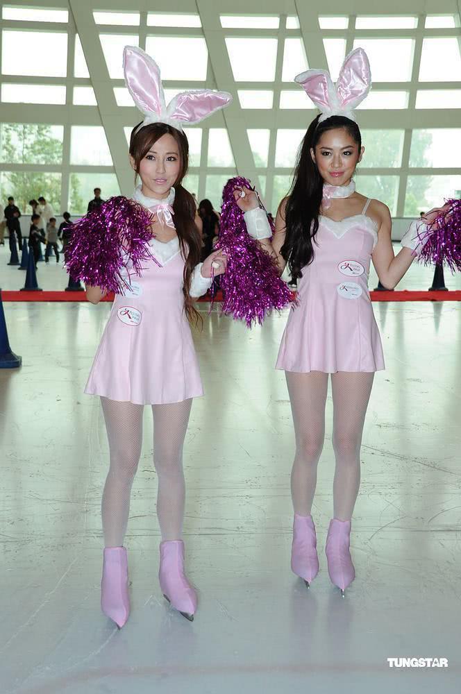 松冈李那个人资料写真作品