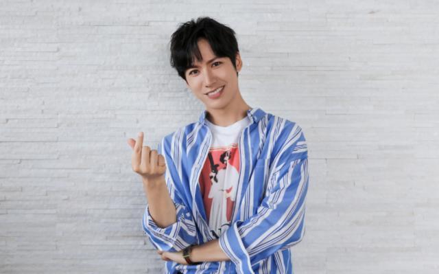 窦骁首部民国剧官宣,甜美小花出演女主,配角还有嘉行的他