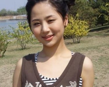 ​家有儿女三小雪扮演者