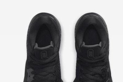 ​nikerenewelevate偏大还是小