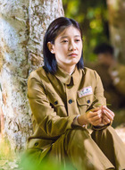 沈丹宁(啜妮饰演)