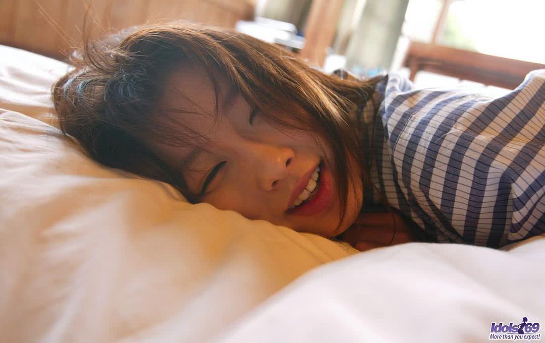 樱朱音个人资料写真作品