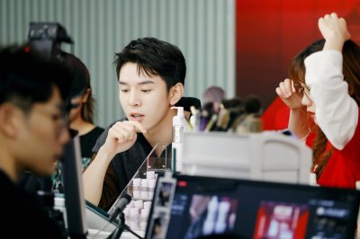 ​“围攻”李佳琦背后，直播电商正在去寡头化