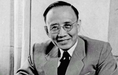 ​“正反”郭沫若：国学大师的才华，庸俗卑鄙的人品