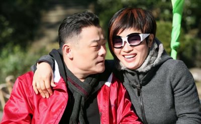 ​温州女富豪胡洁：两次失败婚姻，心灰意冷，后遇周立波，坠入爱河