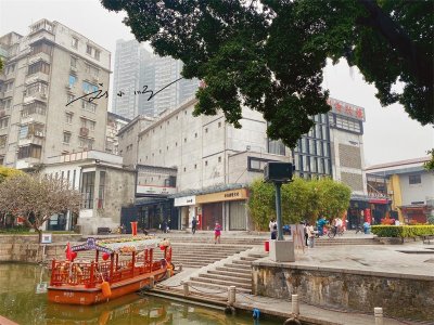 ​荔湾区在广州的什么位置(荔湾区面积多大)